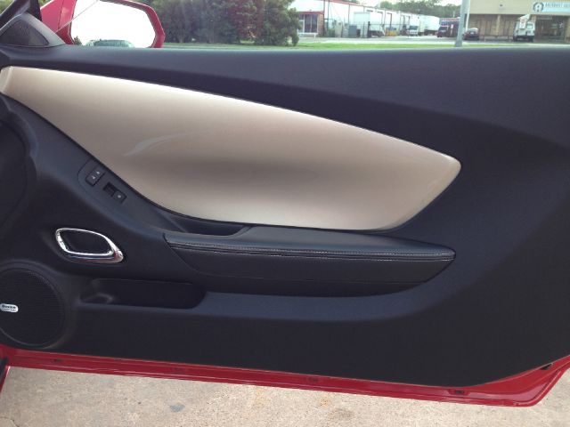 Chevrolet Camaro 2012 photo 8