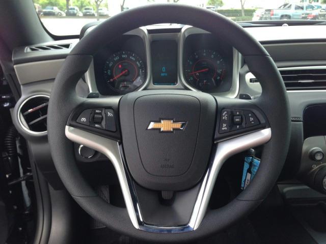 Chevrolet Camaro 2013 photo 21