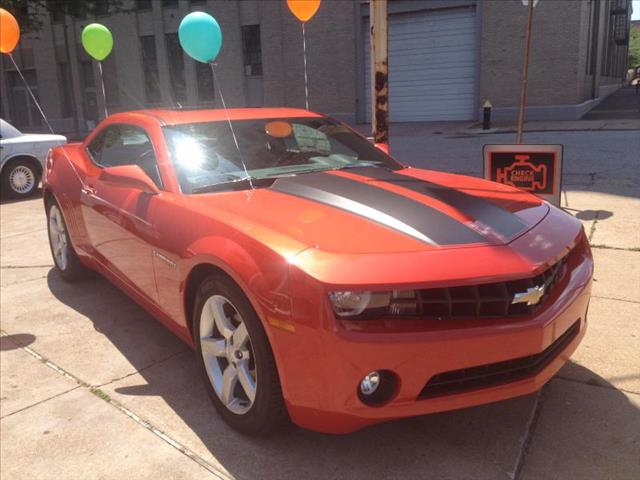 Chevrolet Camaro 4dr Sdn 3.0L Luxury 4matic AWD Coupe