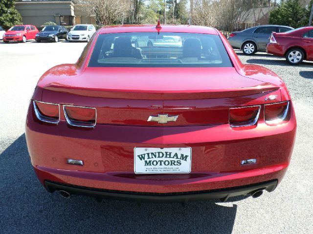 Chevrolet Camaro 2013 photo 2