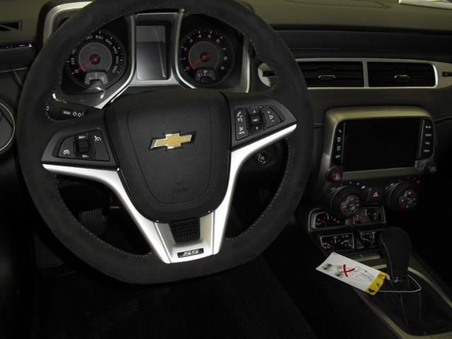 Chevrolet Camaro 2013 photo 4