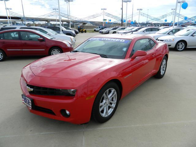 Chevrolet Camaro 4dr Sdn CVT LE Anniversary Edition FWD Sedan Coupe