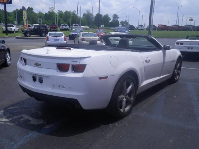 Chevrolet Camaro 2013 photo 2