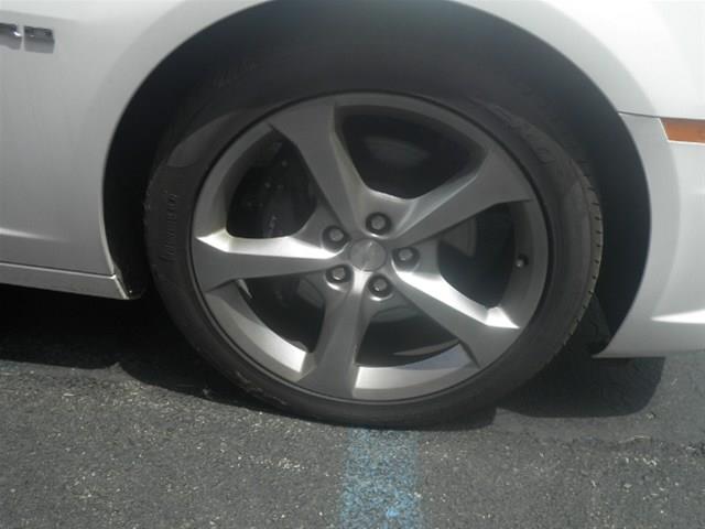 Chevrolet Camaro 2013 photo 3