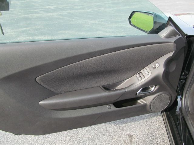 Chevrolet Camaro 2013 photo 24