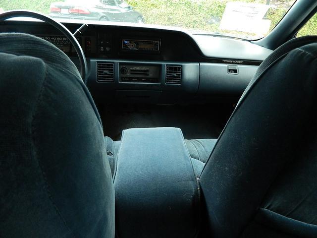 Chevrolet CAPRICE 1991 photo 3