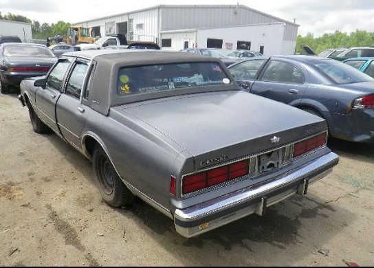 Chevrolet Caprice Classic (4x2) SLE Cloth Sedan