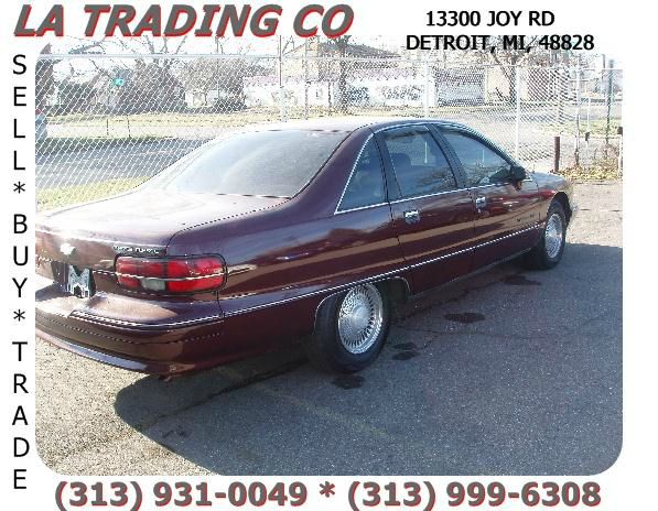 Chevrolet Caprice Classic Touring 4WD Sedan