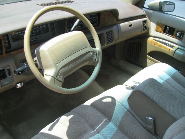 Chevrolet Caprice Classic 1993 photo 2