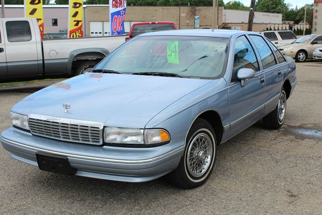 Chevrolet Caprice Classic Base Sedan