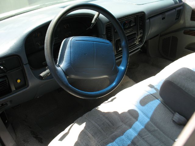 Chevrolet Caprice Classic 1996 photo 1