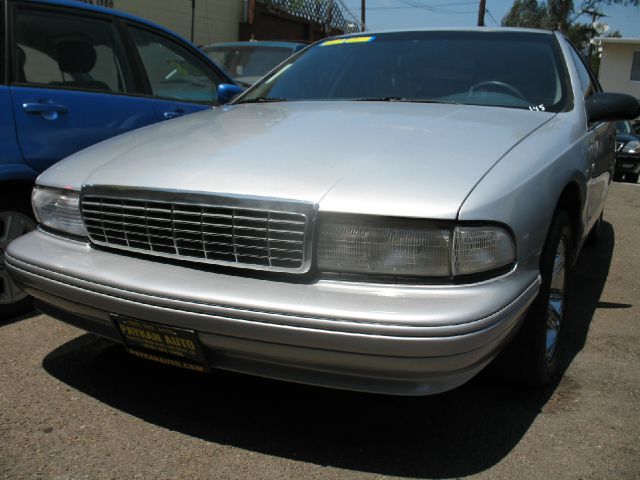 Chevrolet Caprice Classic 1996 photo 2