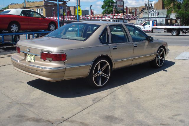 Chevrolet Caprice Classic 1996 photo 3