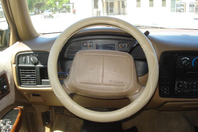 Chevrolet Caprice Classic 1996 photo 7