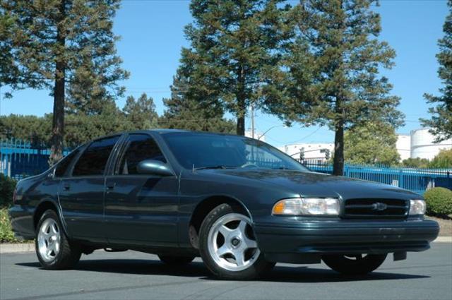 Chevrolet Caprice Classic or Impala 1996 photo 3