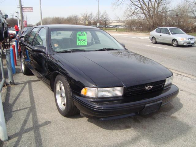 Chevrolet Caprice Classic or Impala SS 1995 photo 5