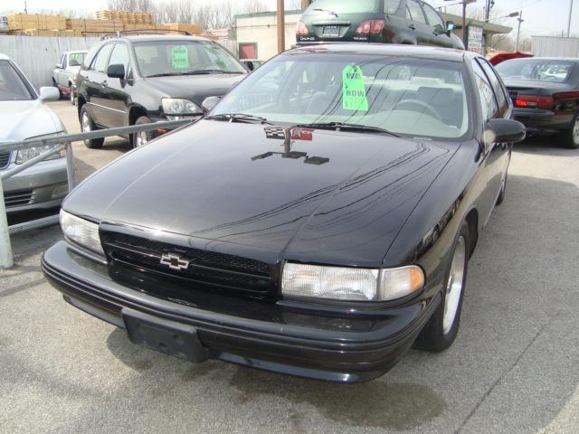 Chevrolet Caprice Classic or Impala SS 1995 photo 2