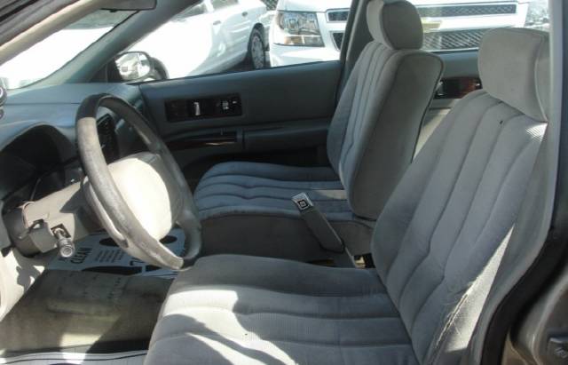 Chevrolet Caprice Classic or Impala SS 1995 photo 2