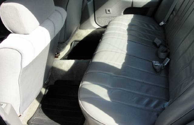 Chevrolet Caprice Classic or Impala SS 1995 photo 3