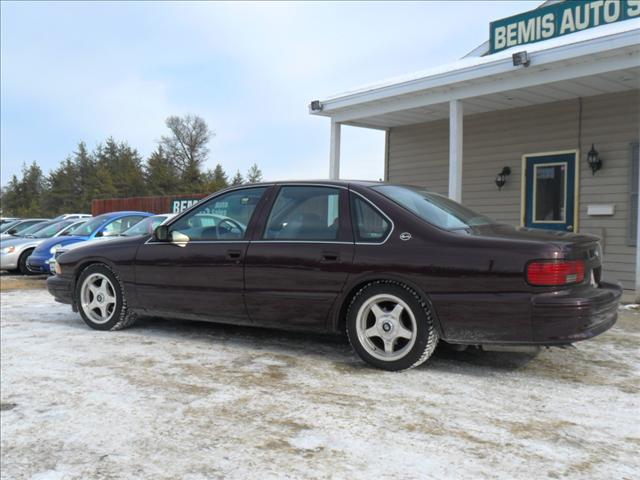 Chevrolet Caprice Classic or Impala SS 1995 photo 1