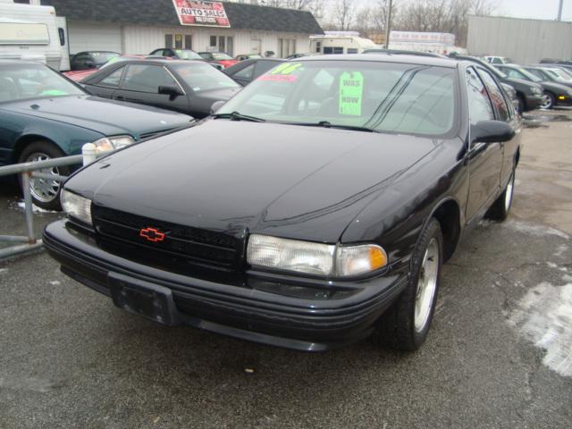 Chevrolet Caprice Classic or Impala SS 1996 photo 2