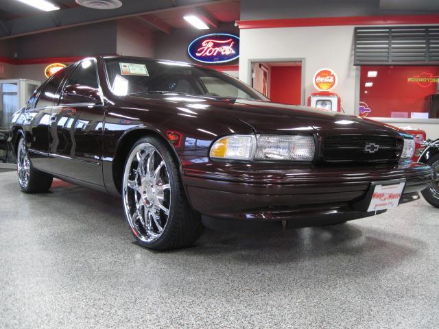 Chevrolet Caprice Classic or Impala SS 1996 photo 5