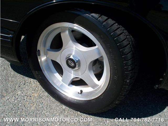 Chevrolet Caprice Classic or Impala SS 1996 photo 4