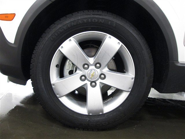 Chevrolet Captiva Sport 2012 photo 2