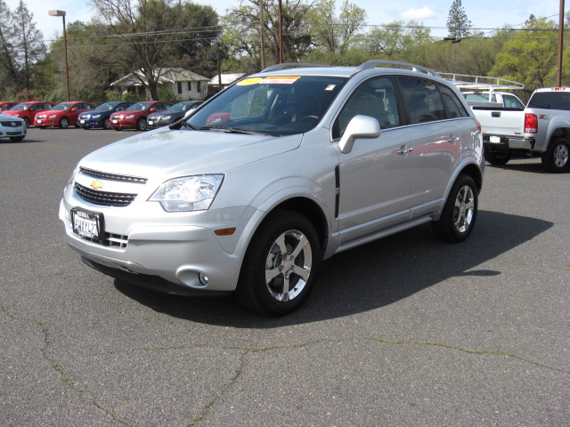 Chevrolet Captiva Sport 2012 photo 2