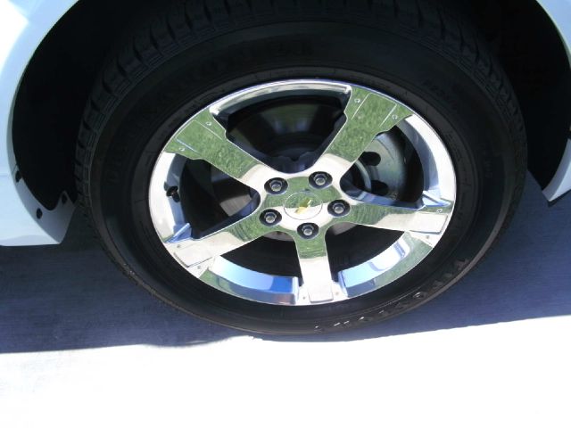 Chevrolet Captiva Sport 2012 photo 2