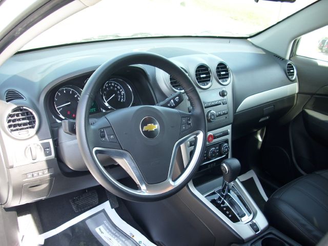 Chevrolet Captiva Sport REG CAB 137.0 WB, 60.4 CA SUV