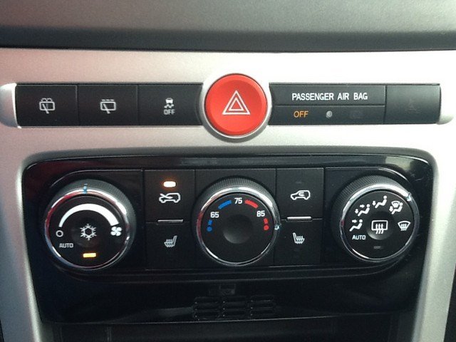 Chevrolet Captiva Sport 2012 photo 1