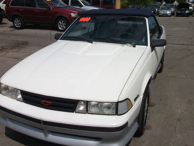 Chevrolet Cavalier 1989 photo 3