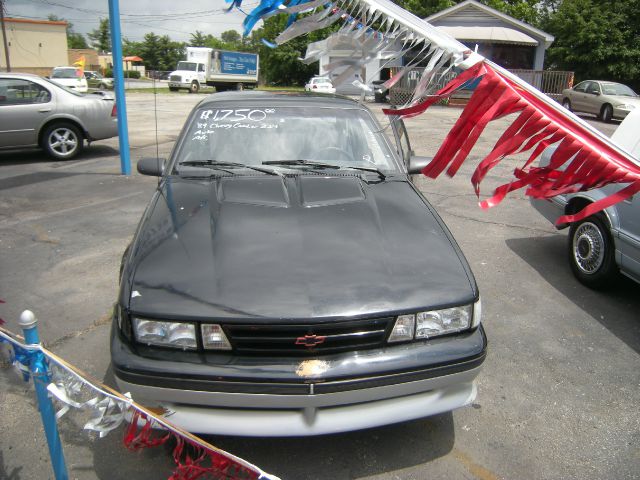 Chevrolet Cavalier 1989 photo 2