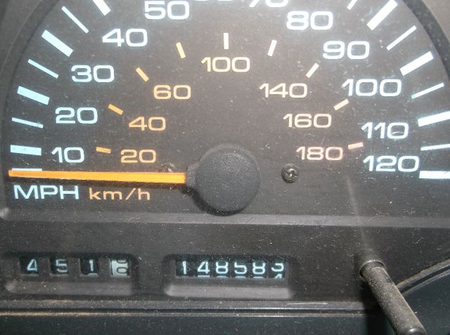 Chevrolet Cavalier 1989 photo 3