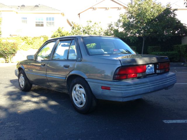 Chevrolet Cavalier 1991 photo 3