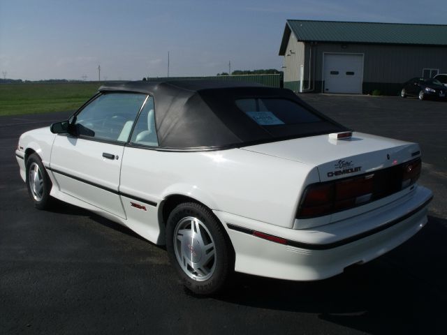 Chevrolet Cavalier 1992 photo 4