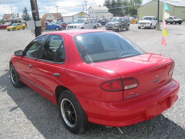 Chevrolet Cavalier 1996 photo 2