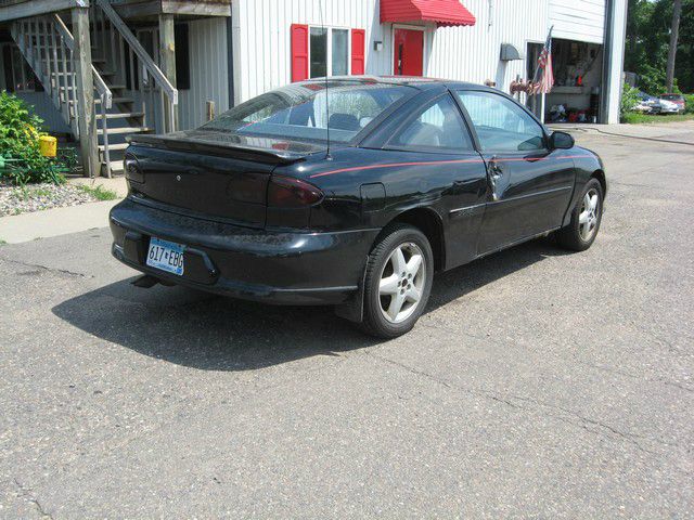 Chevrolet Cavalier 1996 photo 3