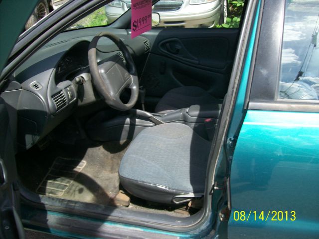 Chevrolet Cavalier 1996 photo 3