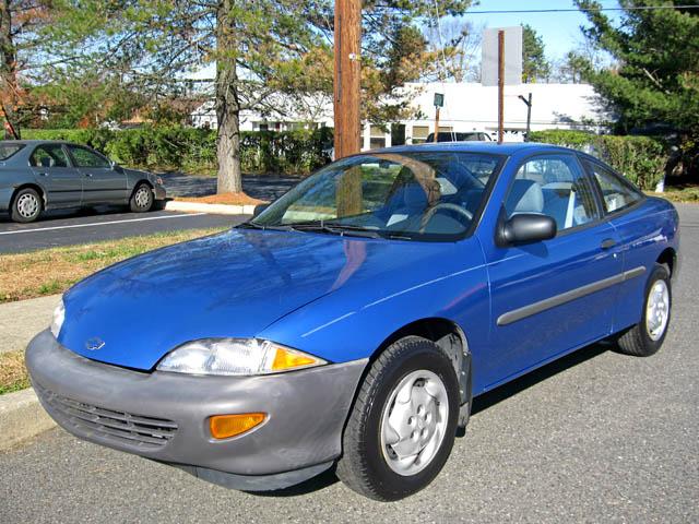 Chevrolet Cavalier Base Coupe