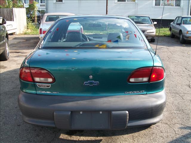Chevrolet Cavalier 1996 photo 3