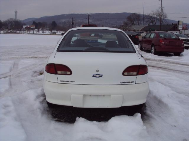 Chevrolet Cavalier 1996 photo 2