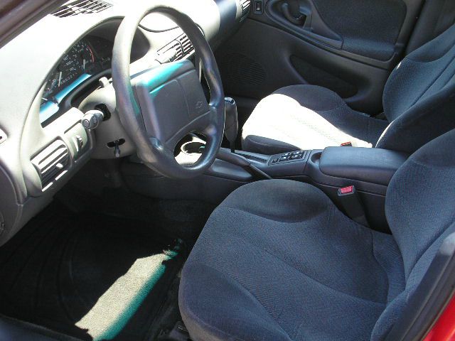 Chevrolet Cavalier 1996 photo 4