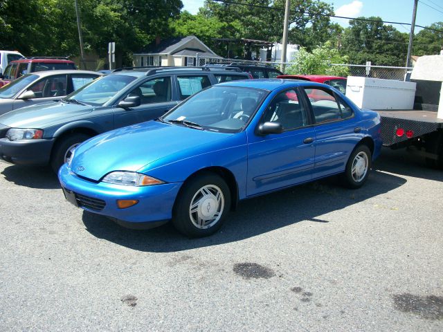 Chevrolet Cavalier 3.2 Sedan 4dr Sedan