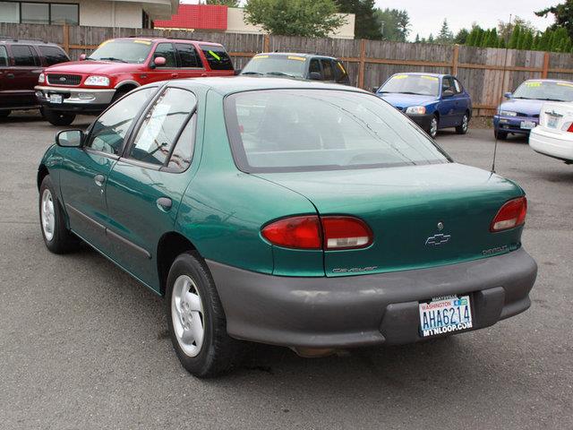 Chevrolet Cavalier 1997 photo 2