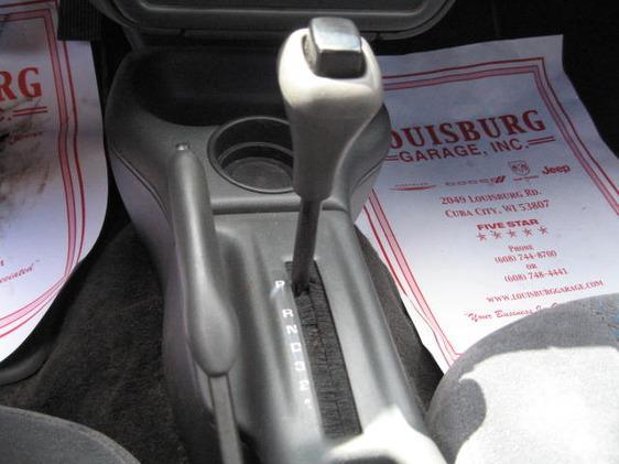 Chevrolet Cavalier 1997 photo 4