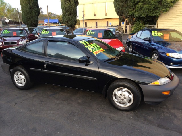 Chevrolet Cavalier 1997 photo 3