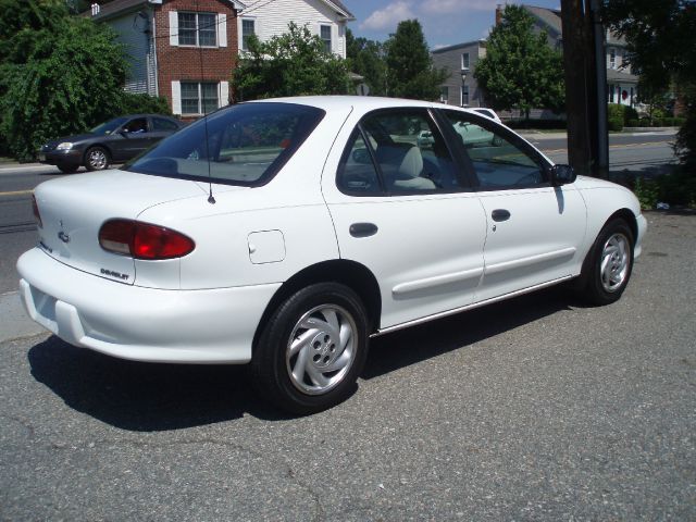 Chevrolet Cavalier 1997 photo 2