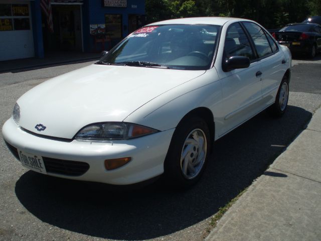 Chevrolet Cavalier 1997 photo 3
